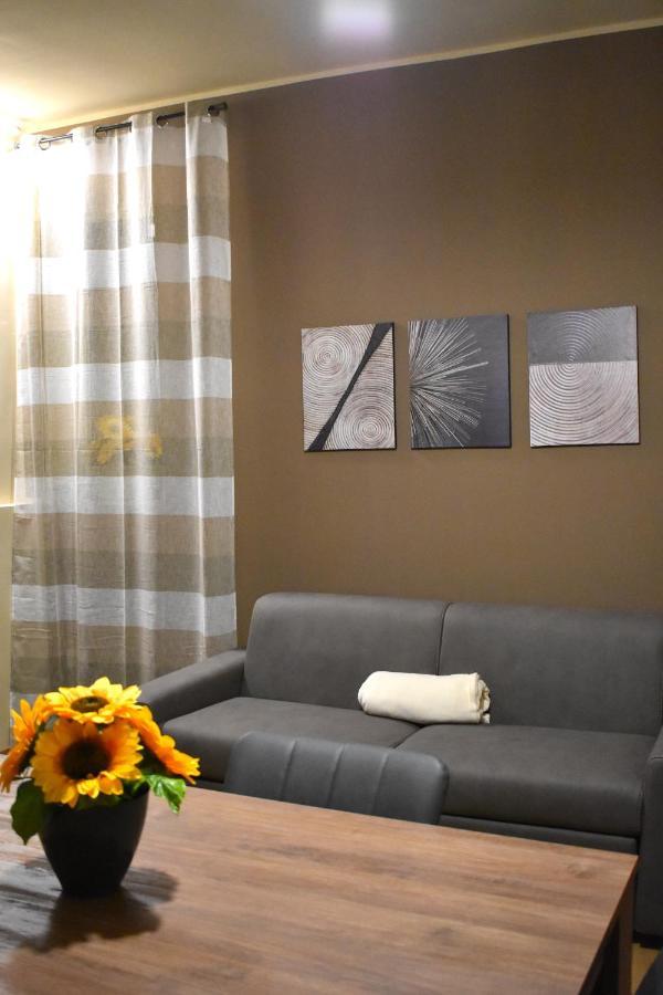 Casa Vacanze Oikia - Room Girasole Neapol Exteriér fotografie