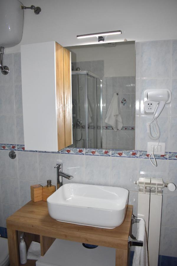 Casa Vacanze Oikia - Room Girasole Neapol Exteriér fotografie
